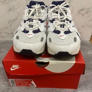 W Nike Air Max 96 II - W sz13.5/ M sz12 - white/comet red-grape ice